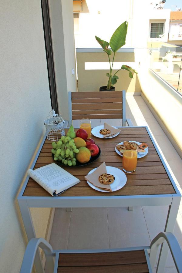 New Cozy Chic Apt-Ryfete Luxury Living 칼라타스 외부 사진