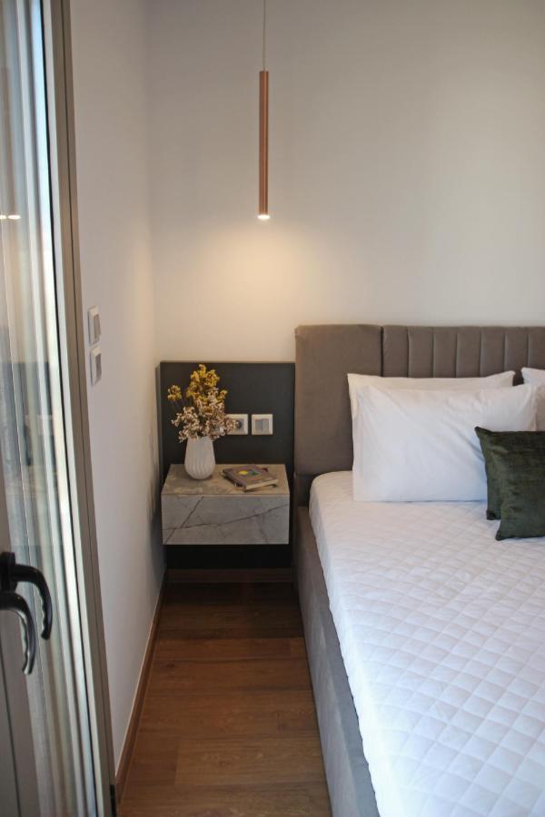 New Cozy Chic Apt-Ryfete Luxury Living 칼라타스 외부 사진