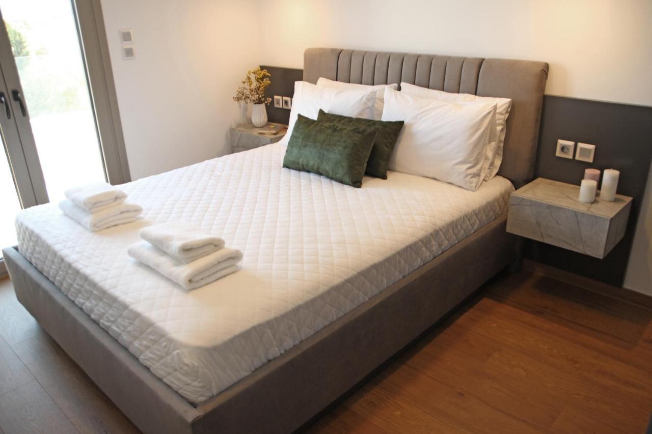 New Cozy Chic Apt-Ryfete Luxury Living 칼라타스 외부 사진