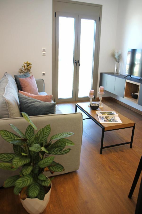 New Cozy Chic Apt-Ryfete Luxury Living 칼라타스 외부 사진